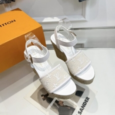 Louis Vuitton Sandals